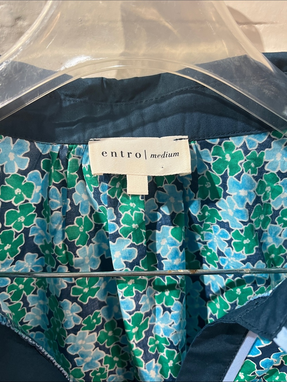 entro Blue and Green Floral Popover Top with Navy Trim - Picture 2 of 6